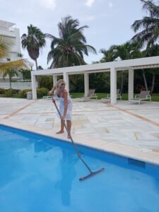 pool cleaning product supplier